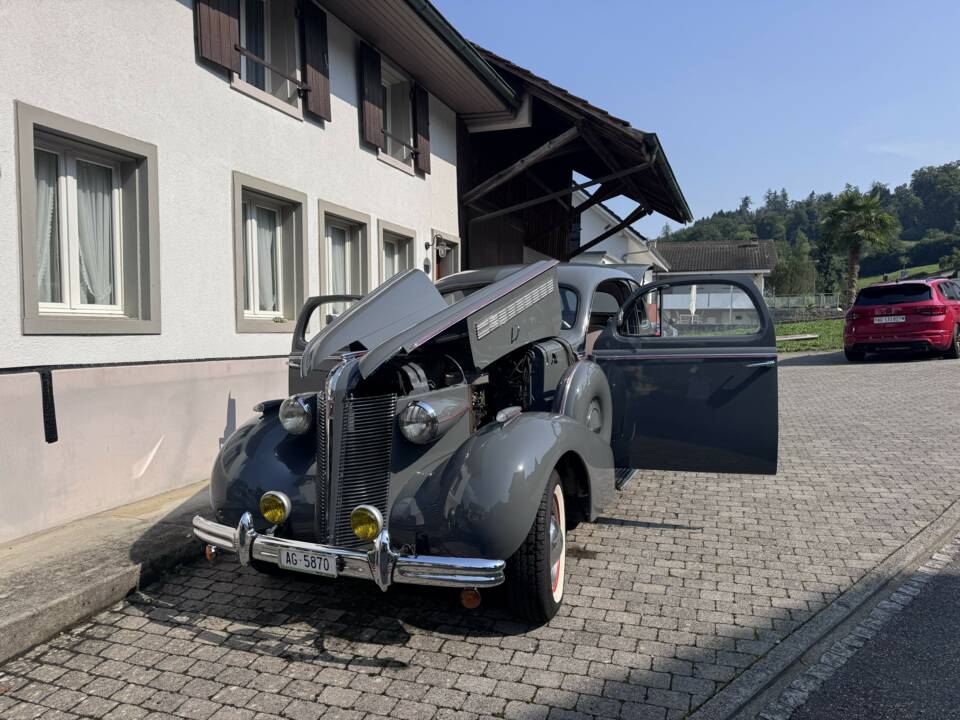 Image 3/12 of Buick Special Serie 40 (1937)