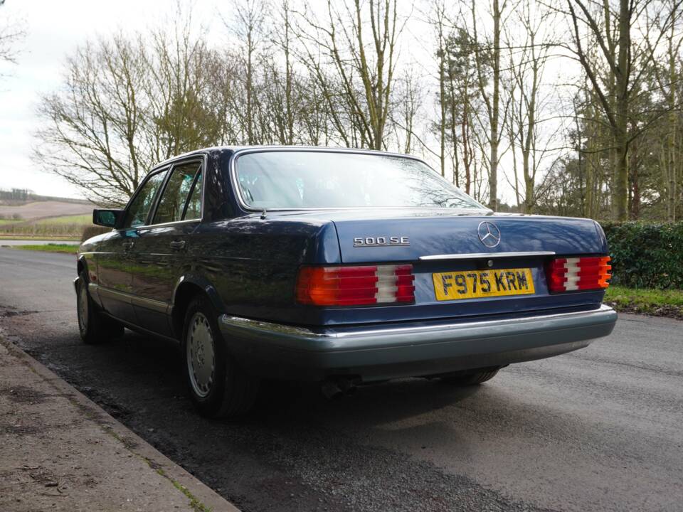 Afbeelding 4/20 van Mercedes-Benz 500 SE (1988)
