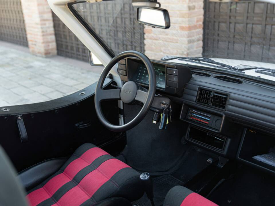Image 32/50 of FIAT 126 Pop 2000 (1992)