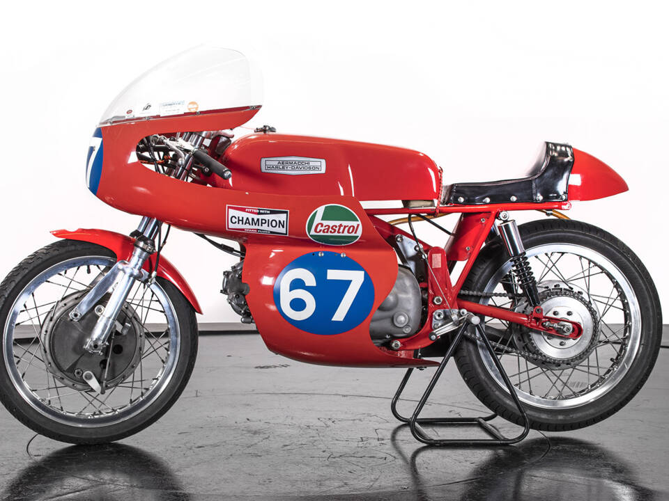 Afbeelding 1/22 van Aermacchi Harley-Davidson DUMMY (1969)