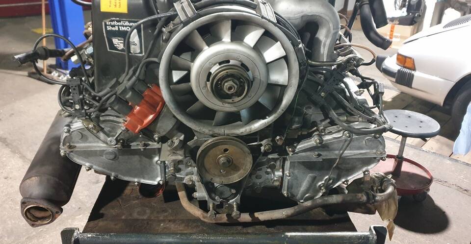 Image 49/64 de Porsche 911 SC 3.0 (1978)