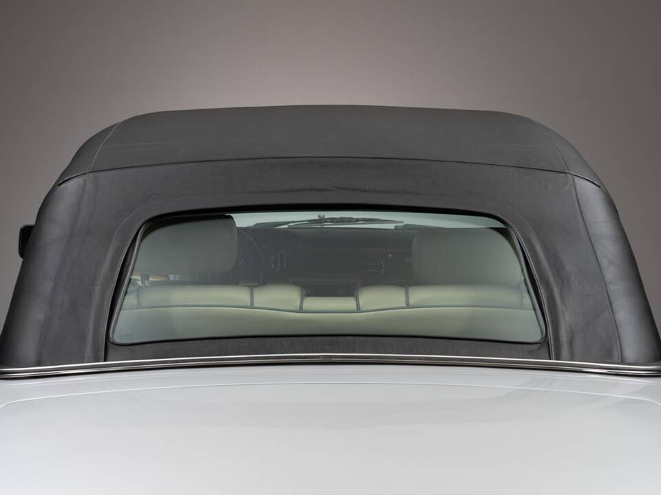 Image 19/46 de Bentley Continental (1994)