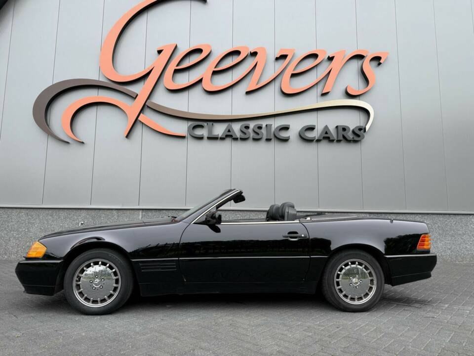Image 1/44 of Mercedes-Benz 300 SL (1991)