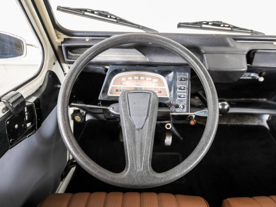 Bild 33/60 von Citroën 2 CV 6 Club (1989)