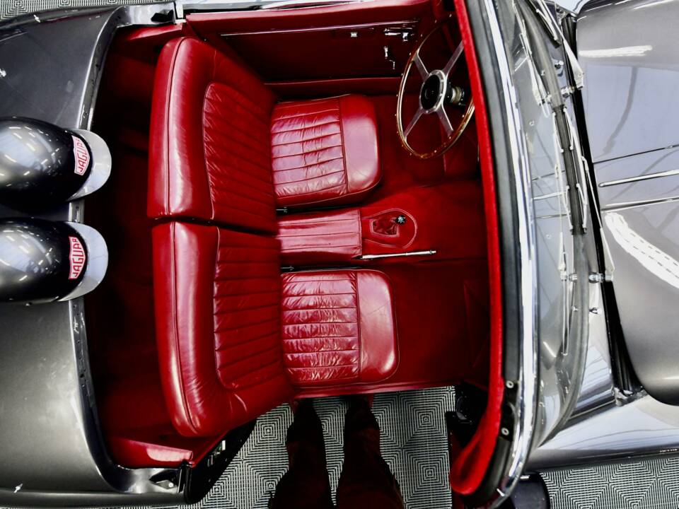 Image 25/46 of Jaguar XK 150 3.4 S OTS (1958)