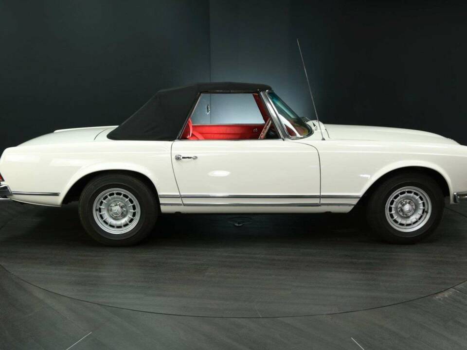 Immagine 7/30 di Mercedes-Benz 230 SL (1964)