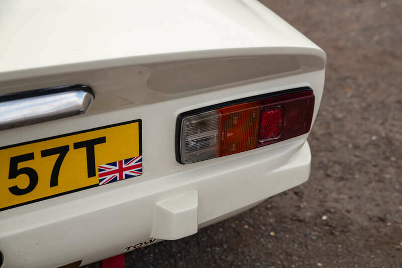 Image 30/50 de TVR 3000 M (1978)