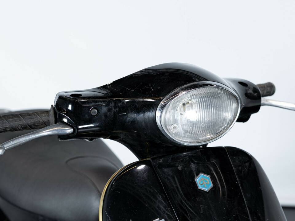 Bild 13/22 von Piaggio Vespa ET2 50 (1997)