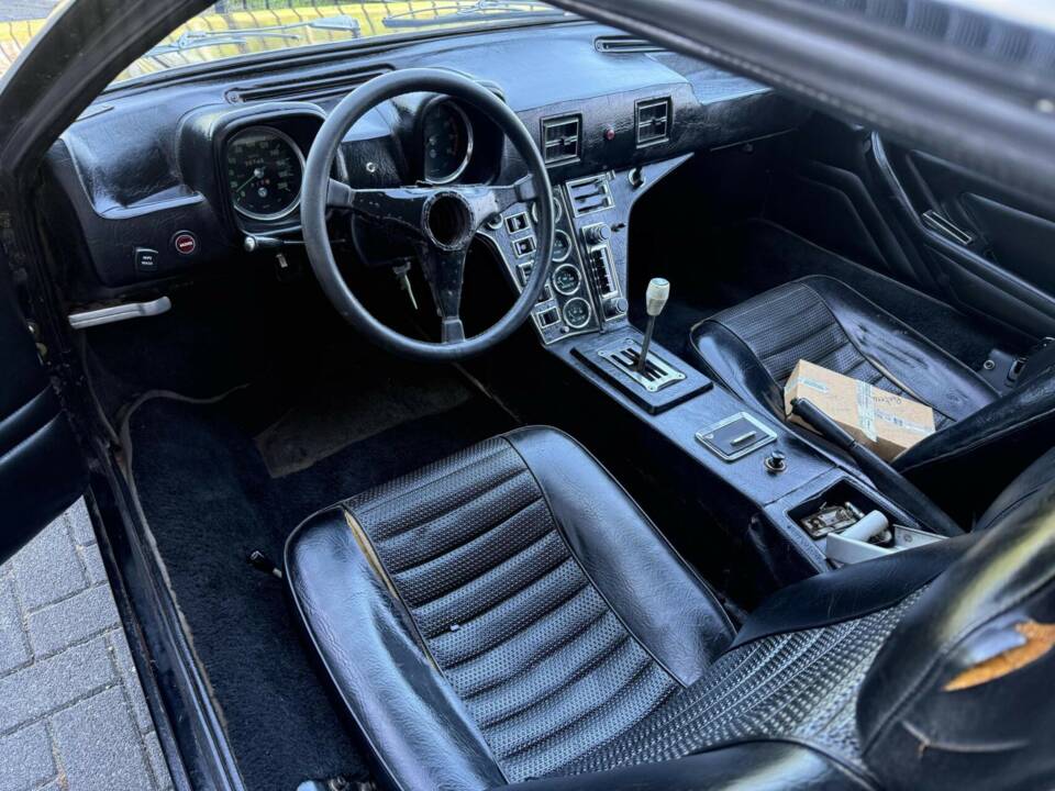 Bild 20/50 von De Tomaso Pantera (1972)