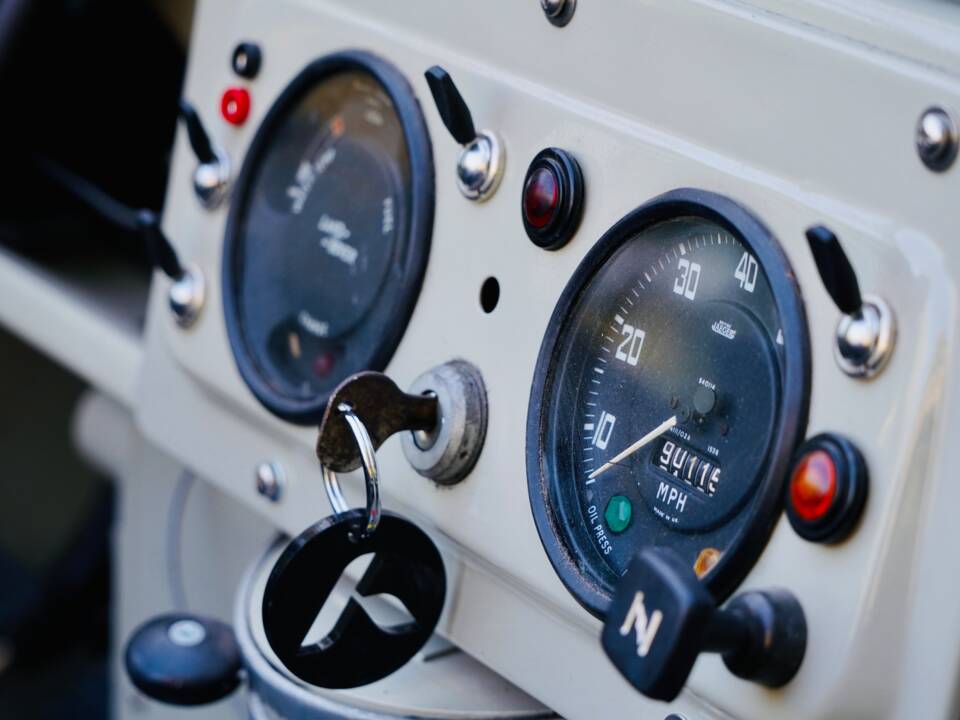 Bild 68/100 von Land Rover 88 (1968)