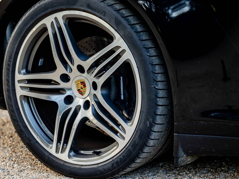 Afbeelding 44/46 van Porsche 911 Targa 4 (2010)
