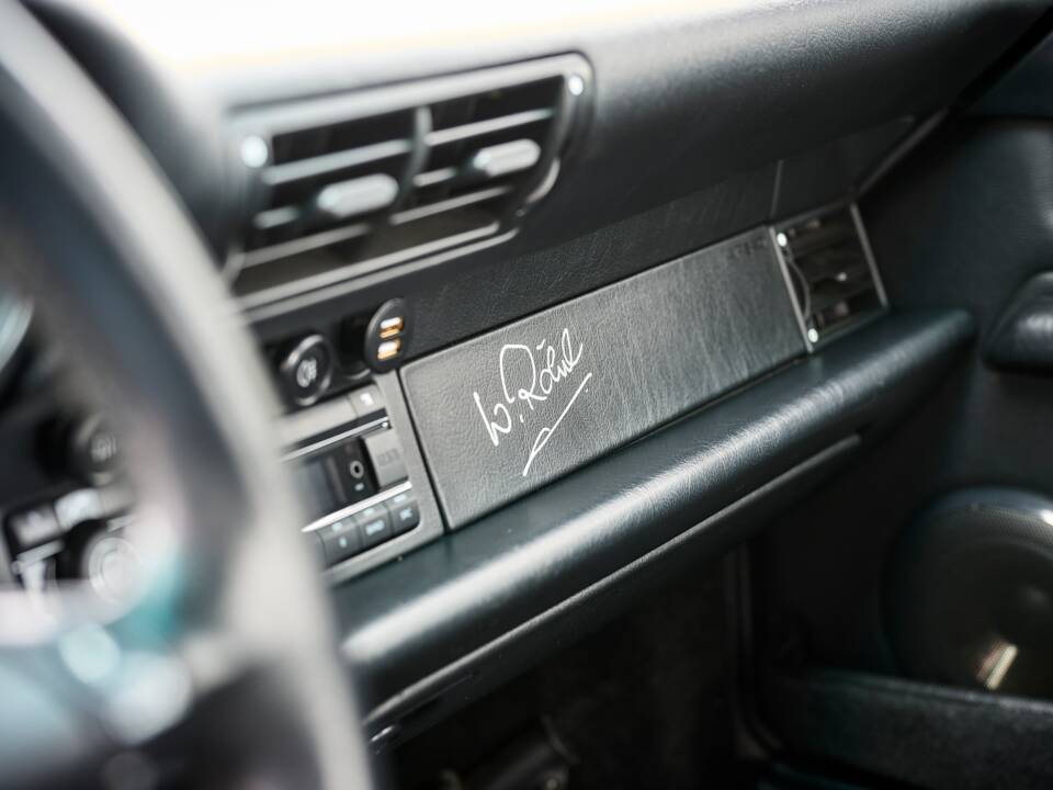 Bild 11/32 von Porsche 911 Carrera (1995)