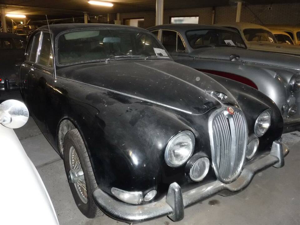 Immagine 15/20 di Jaguar S-Type 3.8 (1965)