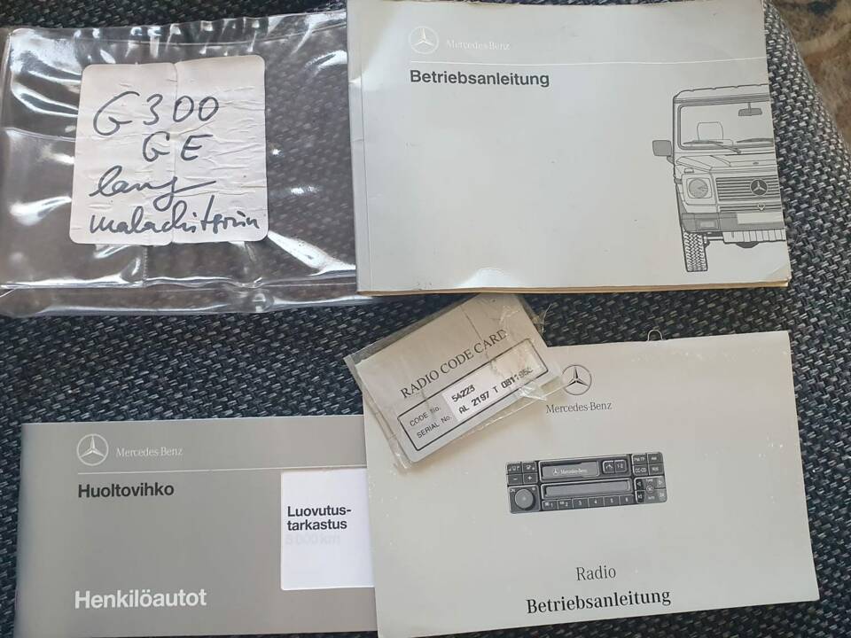 Bild 18/45 von Mercedes-Benz 300 GE (lang) (1991)
