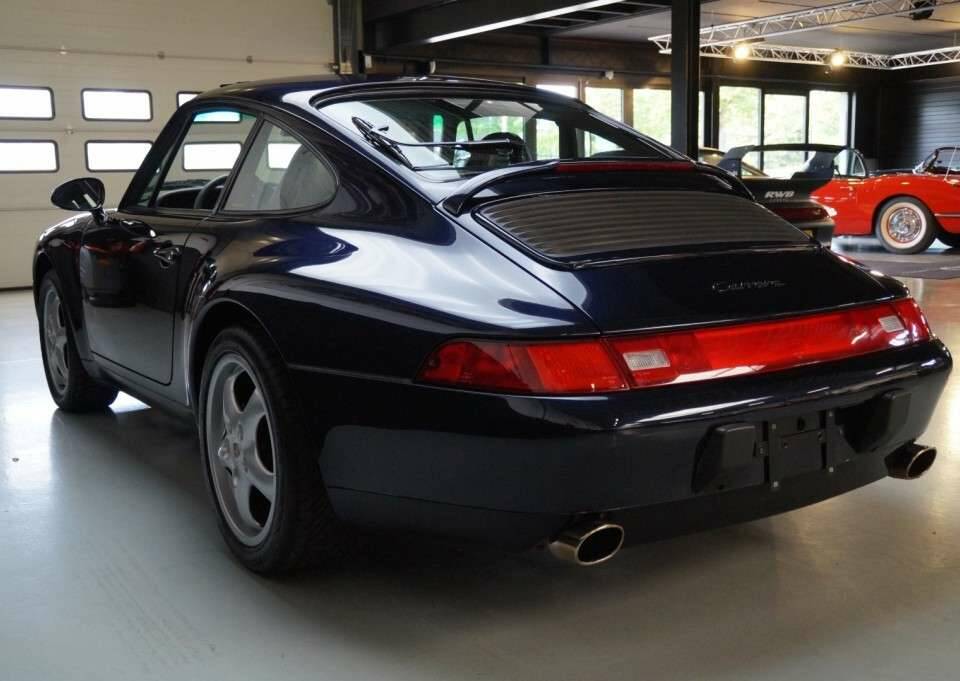 Image 42/50 of Porsche 911 Carrera (1995)