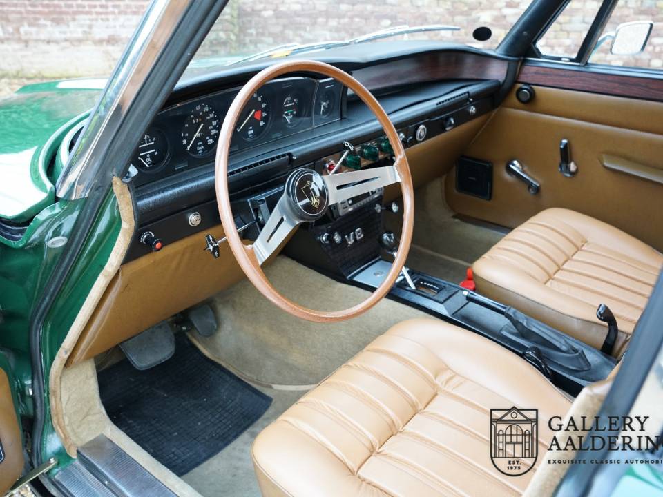 Image 19/50 of Rover 3500 (1974)