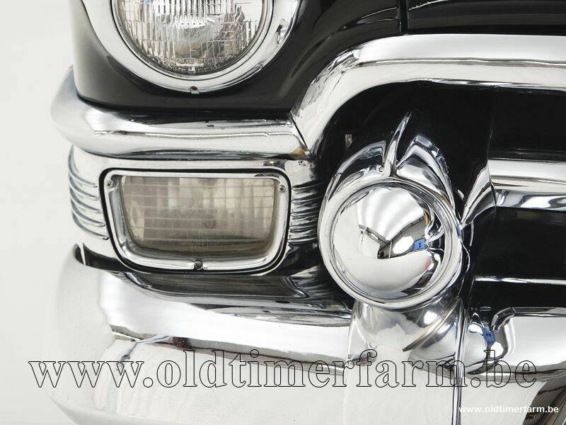 Image 15/15 de Cadillac 60 Special Fleetwood (1953)