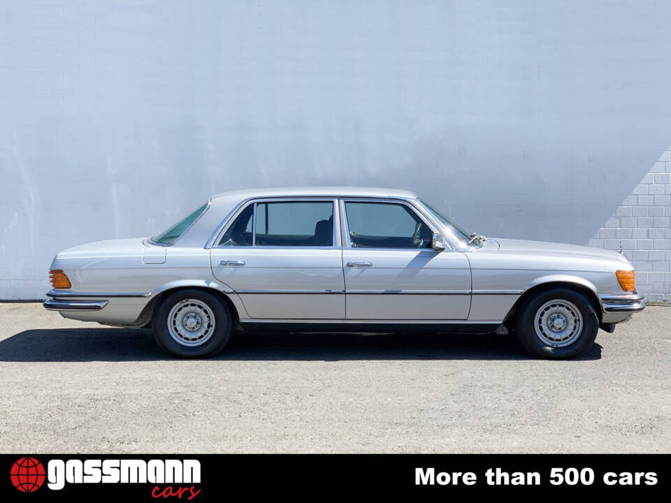Bild 4/15 von Mercedes-Benz 450 SEL 6,9 (1976)