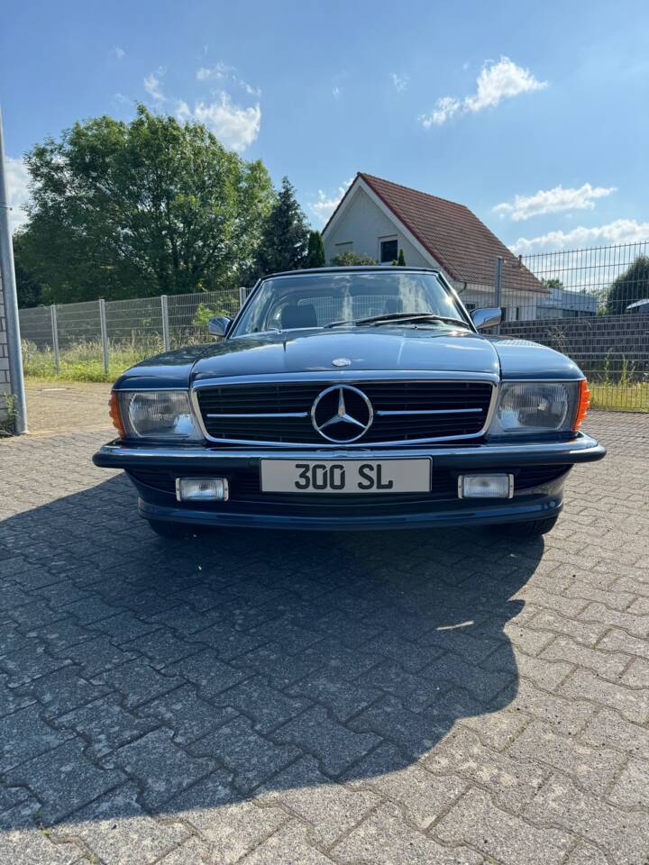 Afbeelding 8/21 van Mercedes-Benz 300 SL (1989)