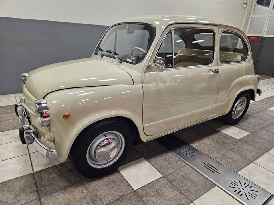 Imagen 3/14 de FIAT 600 D (1967)