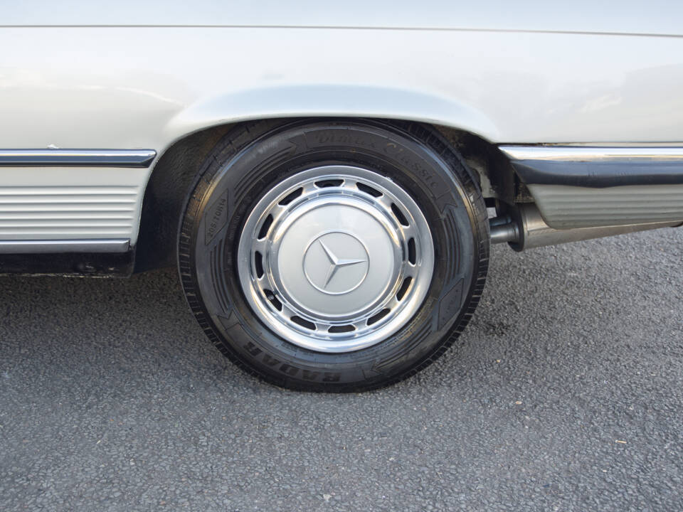 Imagen 27/39 de Mercedes-Benz 350 SLC (1972)
