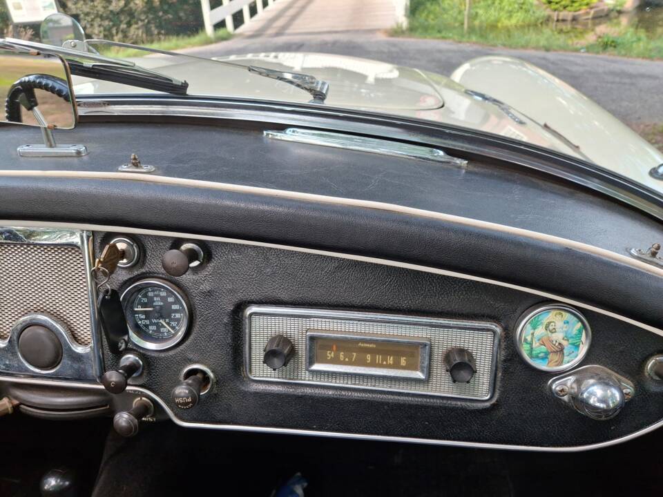 Image 10/22 de MG MGA 1600 (1962)