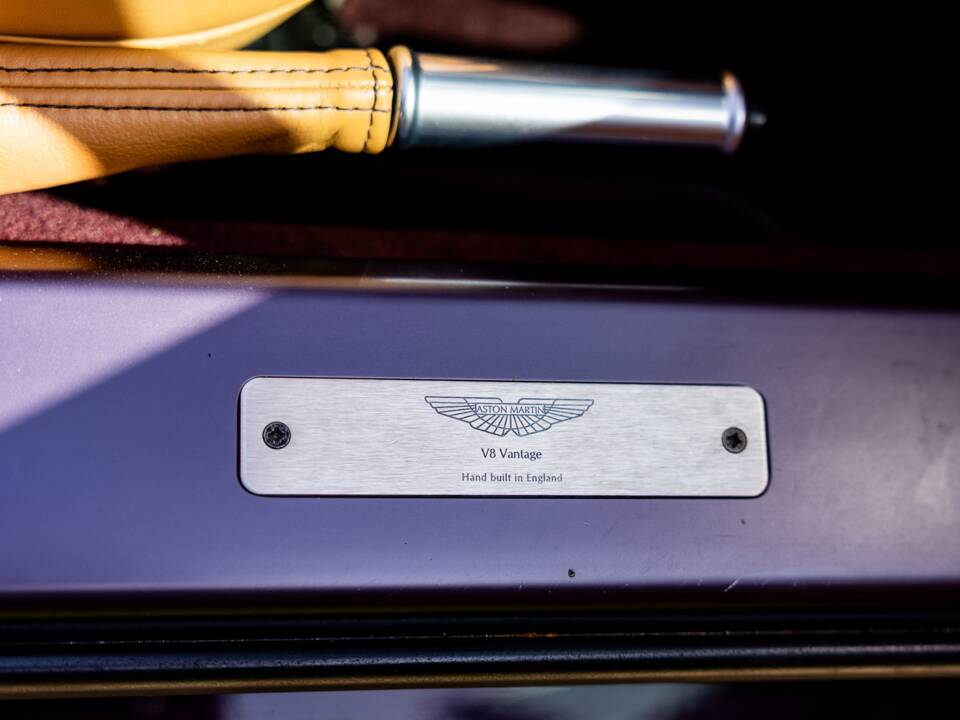 Image 41/45 de Aston Martin V8 Vantage (2008)