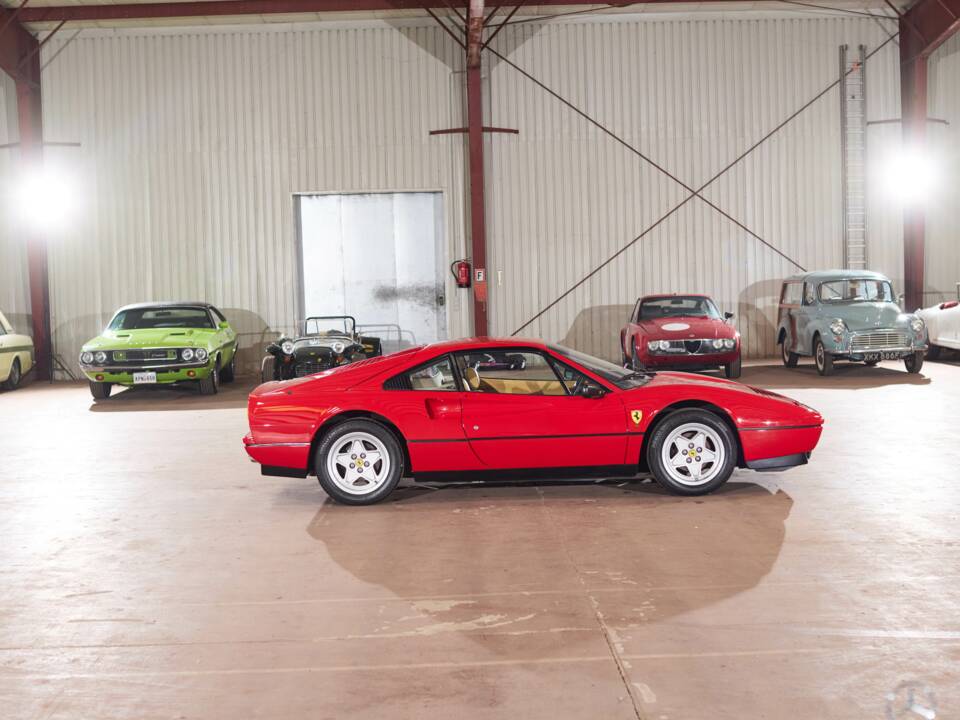 Image 5/79 of Ferrari 328 GTB (1985)