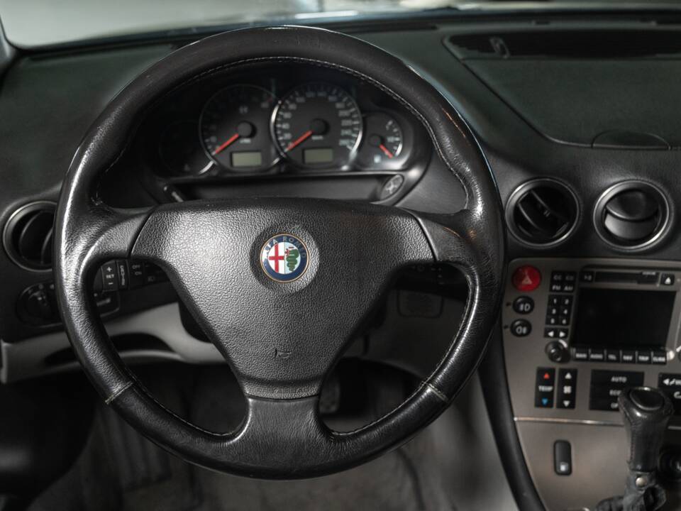 Immagine 24/48 di Alfa Romeo 166 3.0 V6 24V (1999)