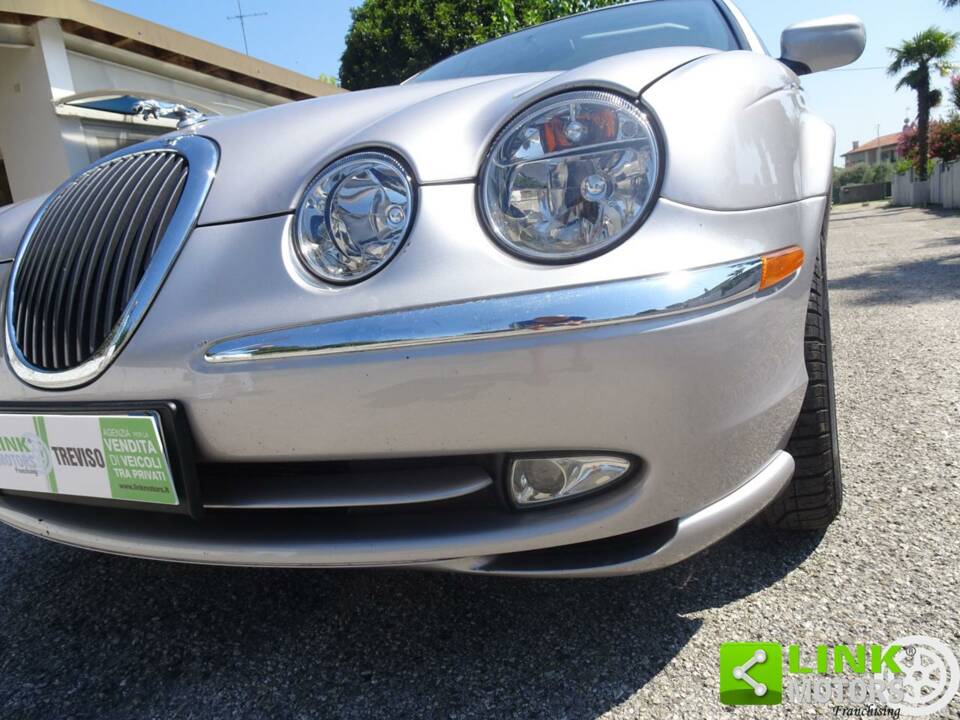 Afbeelding 35/39 van Jaguar S-Type 3.0 V6 (2000)