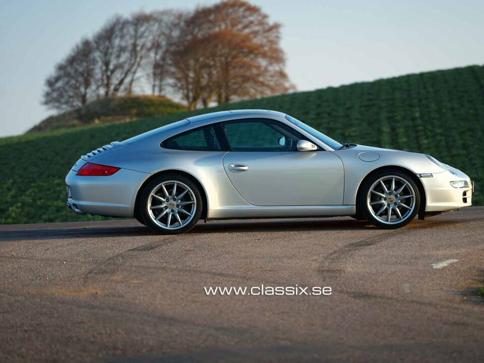 Imagen 4/27 de Porsche 911 Carrera (2008)