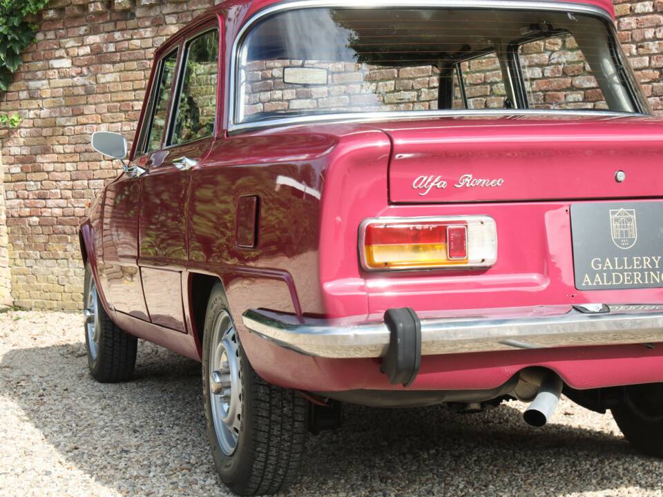 Bild 42/50 von Alfa Romeo Giulia Nuova Super 1300 (1975)