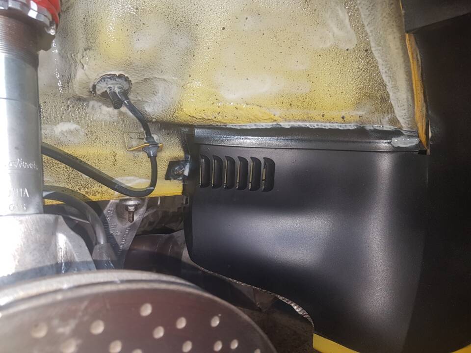 Image 26/30 of Porsche Boxster S (2000)