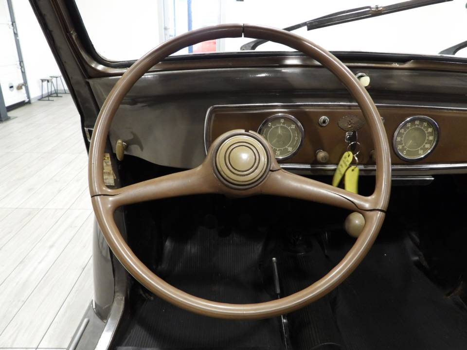 Image 7/15 of FIAT 500 C Belvedere (1954)