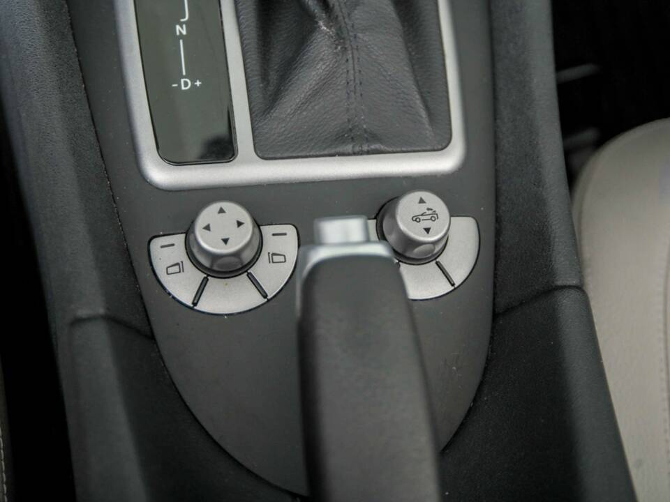 Bild 34/50 von Mercedes-Benz SLK 280 (2005)