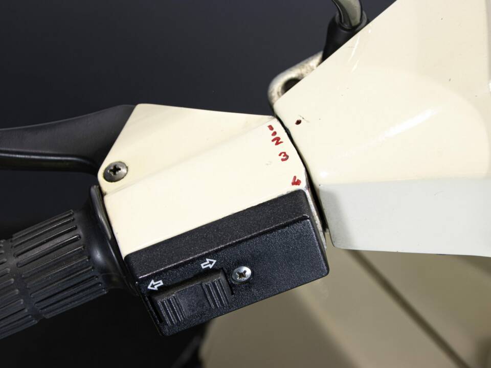 Bild 13/49 von Piaggio DUMMY (1984)