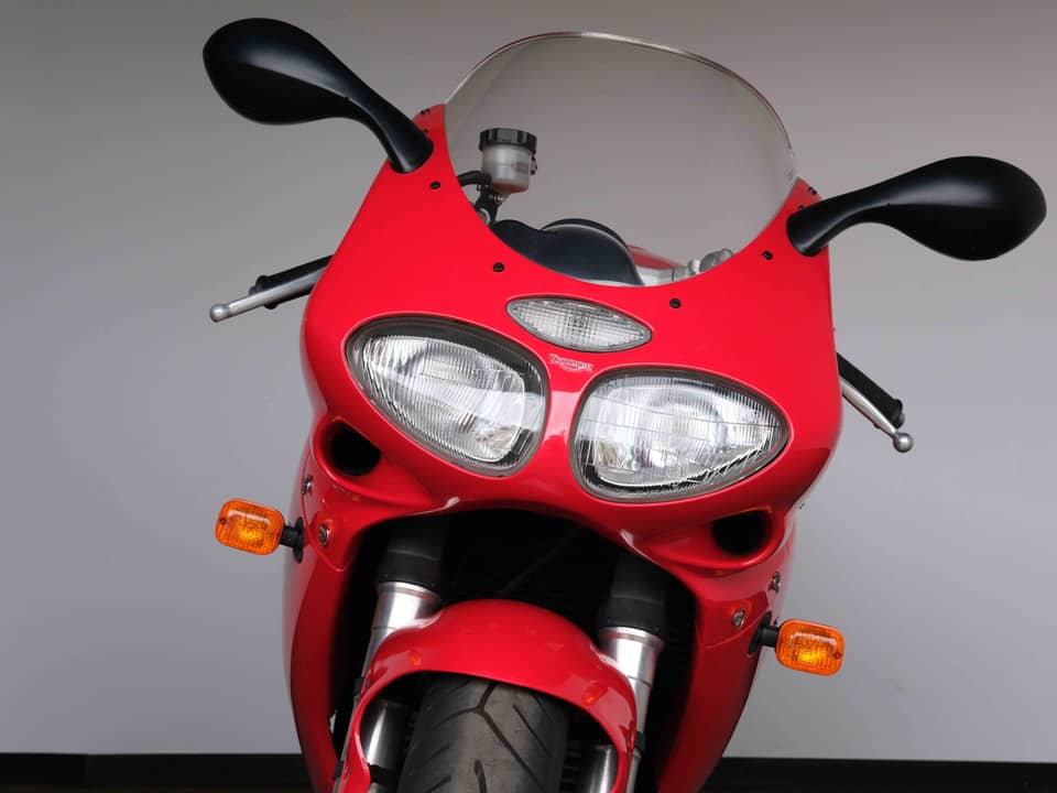 Image 43/66 of Triumph Daytona T595 (1998)