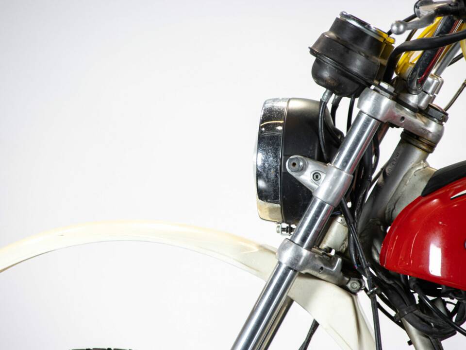 Image 12/50 de Gilera 125 GR-1 (1983)