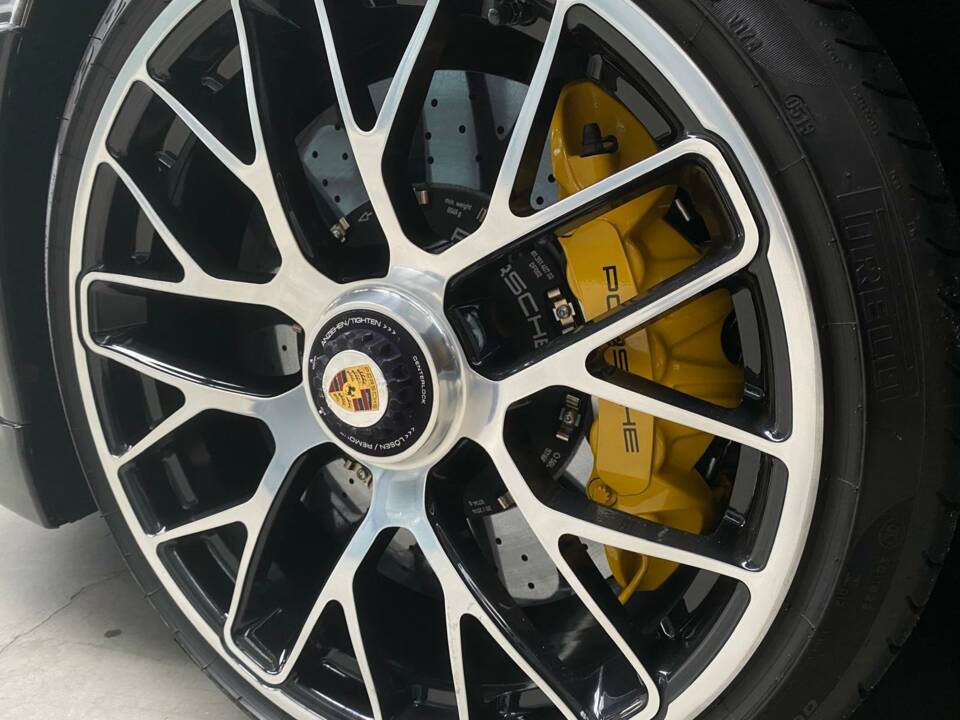 Bild 43/44 von Porsche 911 Turbo S (2013)