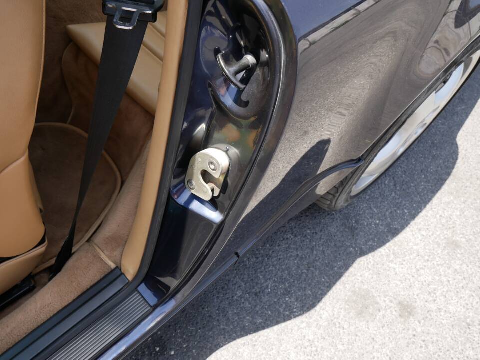 Afbeelding 8/15 van Porsche 911 Carrera 4 (1991)