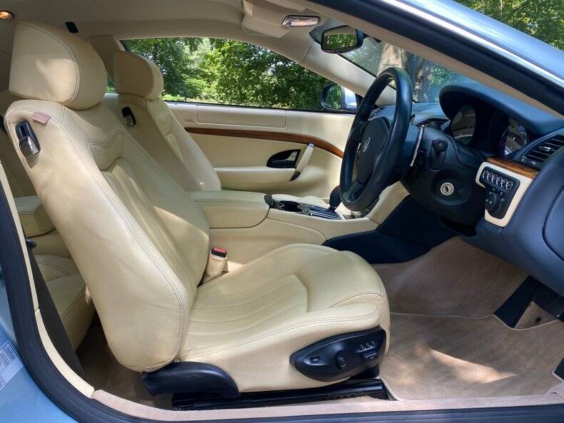 Image 11/50 de Maserati GranTurismo 4.2 (2008)