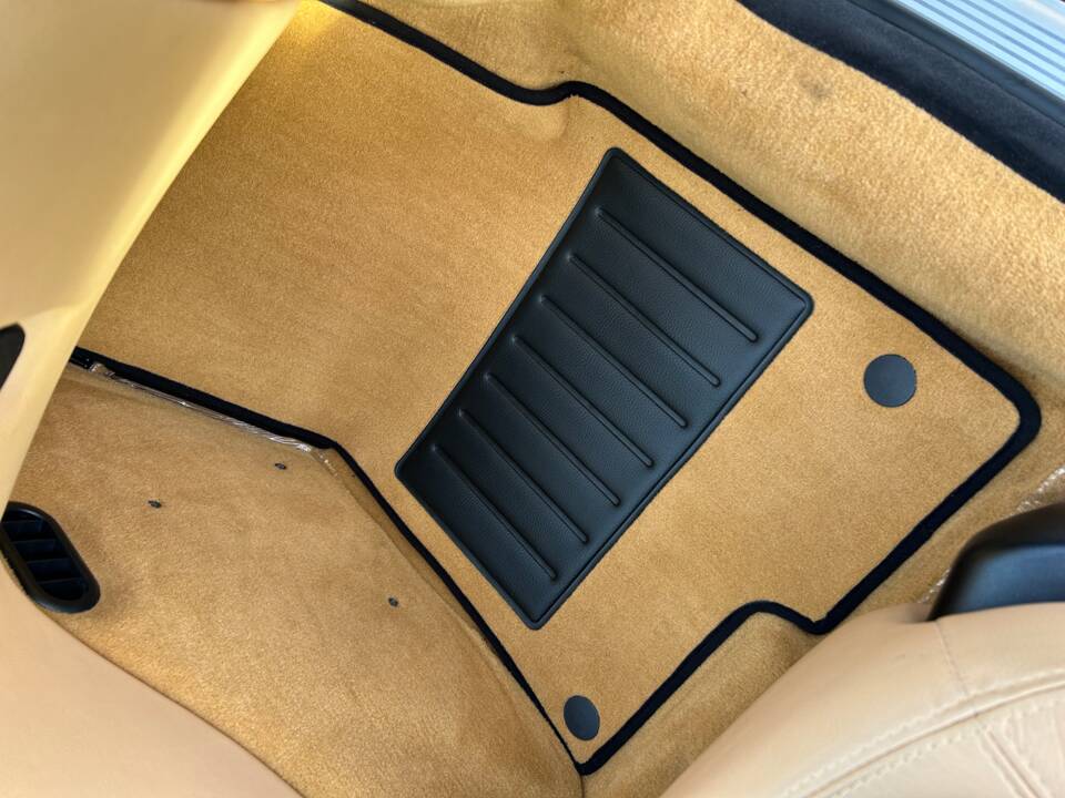 Bild 19/33 von Maserati 4200 Cambiocorsa (2003)