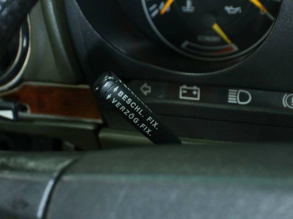 Imagen 15/50 de Mercedes-Benz 380 SL (1984)