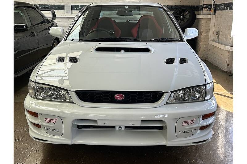 Imagen 2/9 de Subaru Impreza 2.0 T GT 4WD (1999)