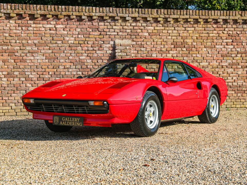 Image 7/50 de Ferrari 308 GTB (1977)