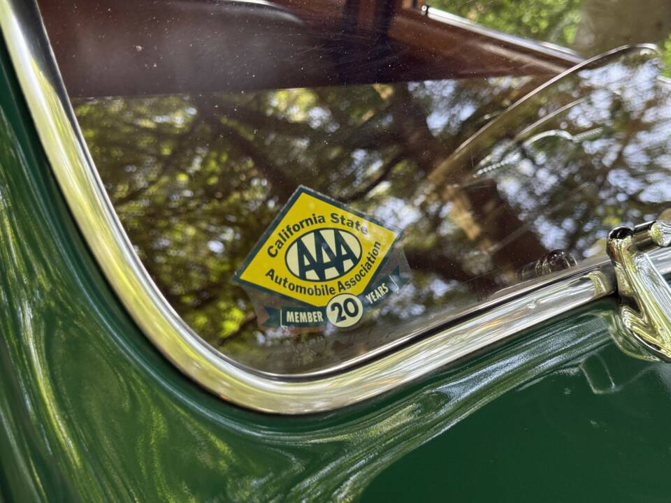Bild 32/32 von Pontiac Streamliner (1948)