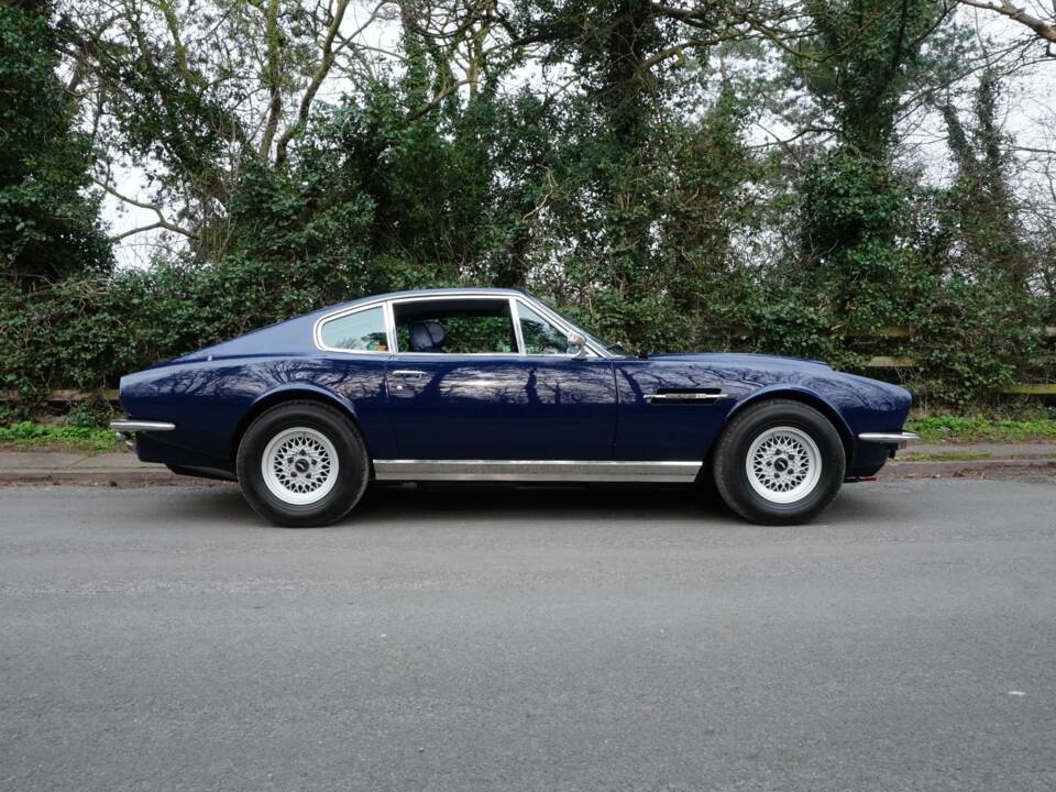 Imagen 7/20 de Aston Martin V8 (1974)
