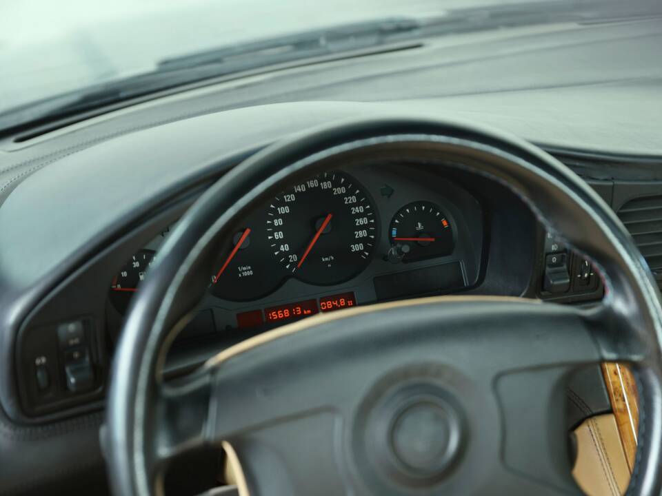 Bild 37/50 von BMW 850CSi (1994)
