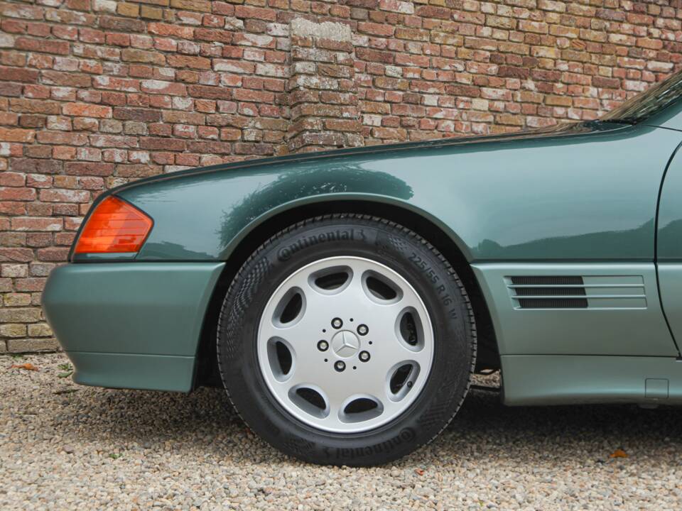 Obraz 22/50 pojazdu Mercedes-Benz 300 SL-24 (1992)