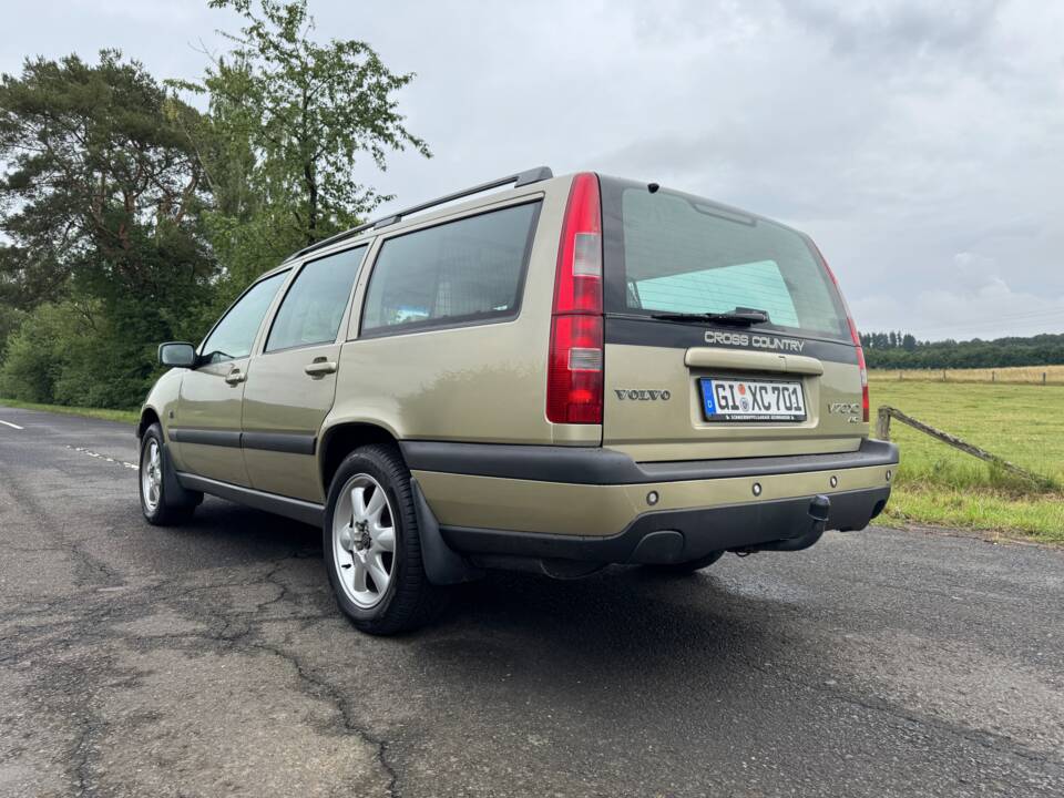 Image 13/20 of Volvo V 70 XC 2.5T (1998)